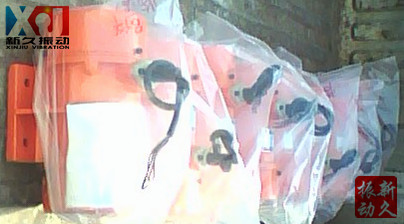 振動(dòng)電機(jī) 振動(dòng)電機(jī)